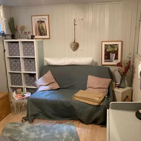 홈스테이 Nest Fuer Familien Happing 로젠하임